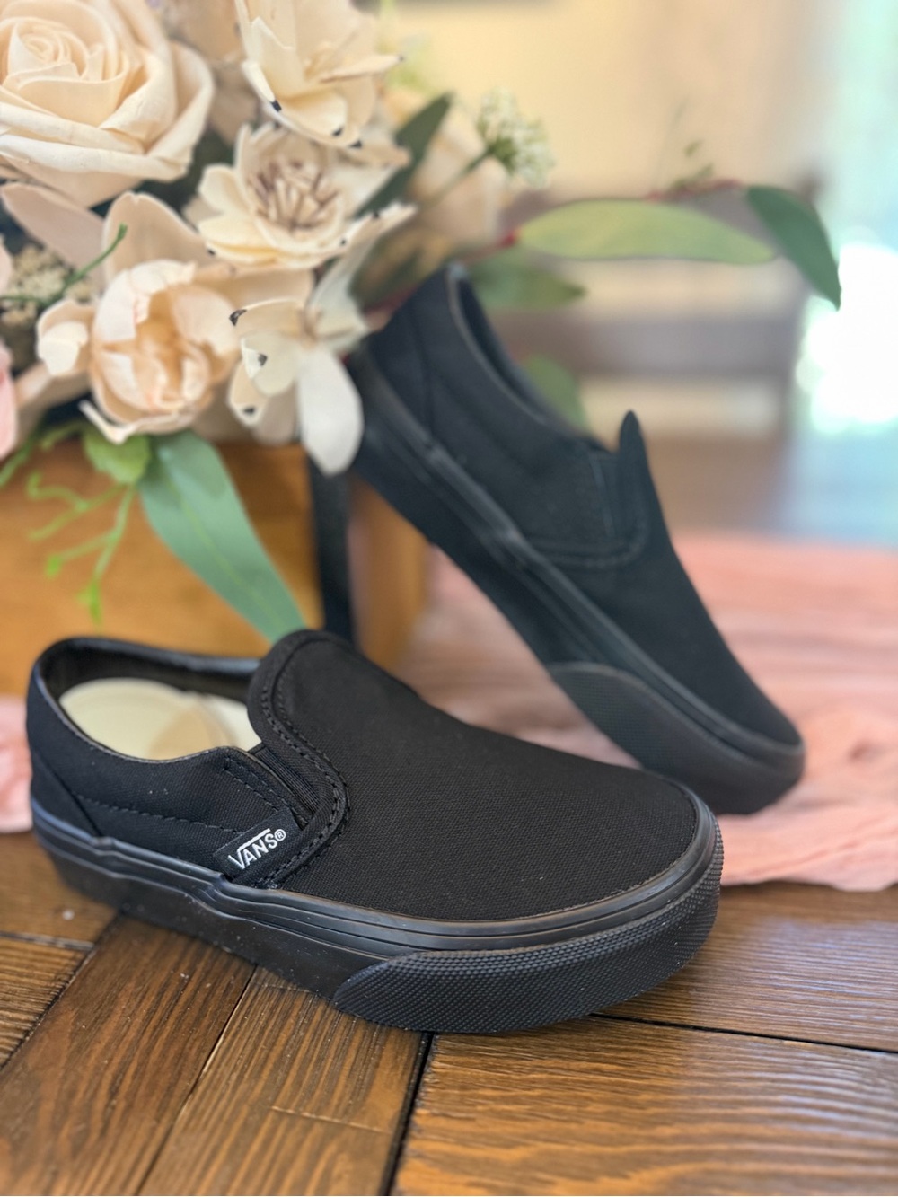 Vans Kids Black Classic Slip-On Sneakers